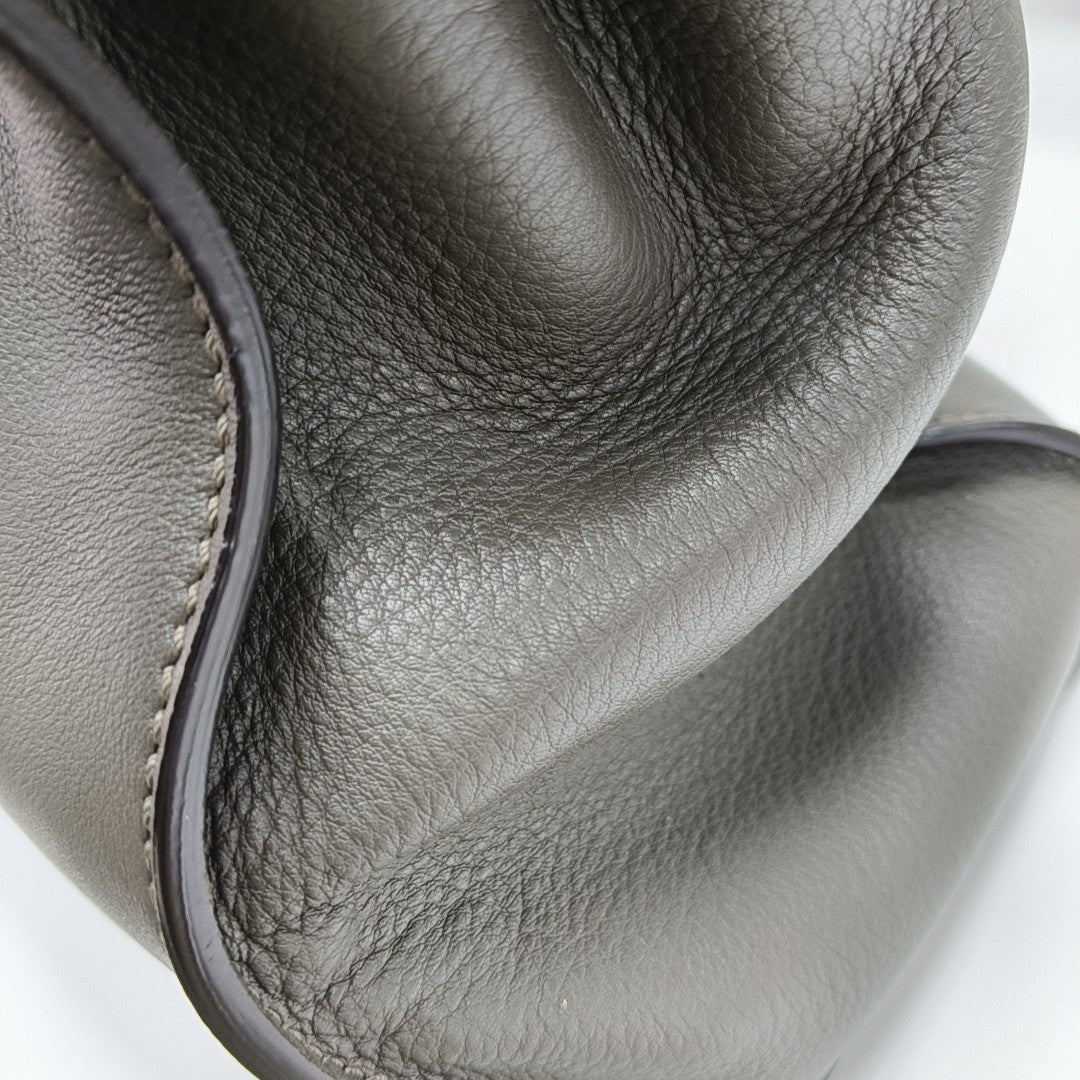 Peekaboo Medium Calfskin Gray