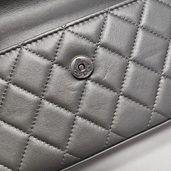 Quilted Lambskin Shoulder Bag Silver