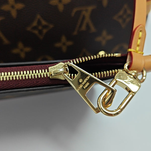 CARRYALL PM Monogram Coated Canvas Brown