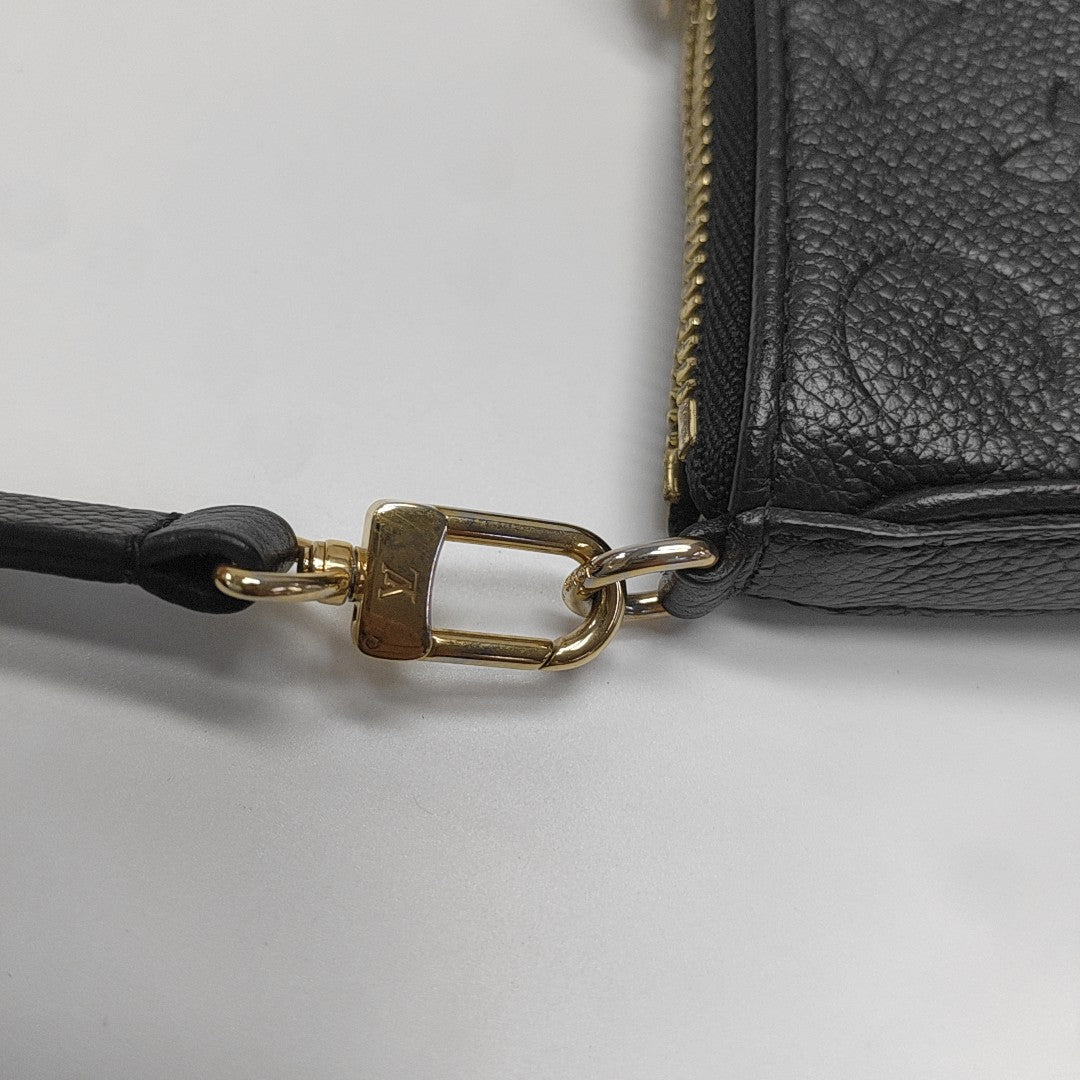 EASY POUCH ON STRAP Monogram Calfskin Black