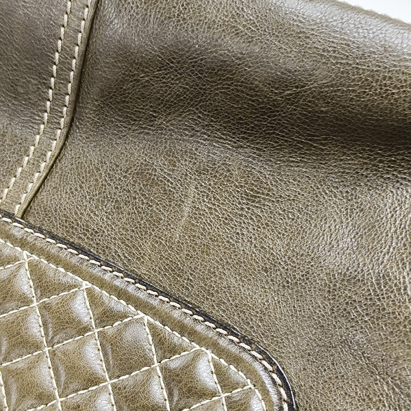 BOOGIE Medium Quilted Calfskin Green