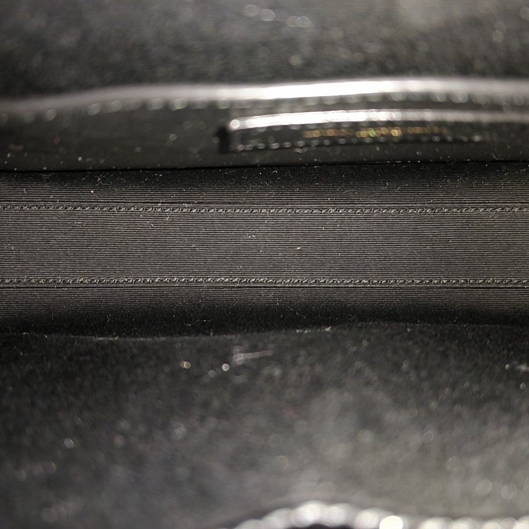 MANHATTAN Small Calfskin Black