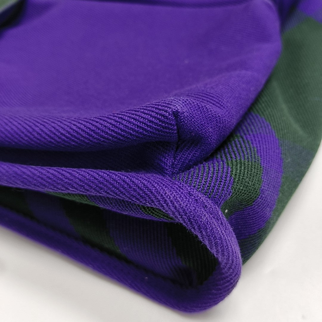 Canvas Purple