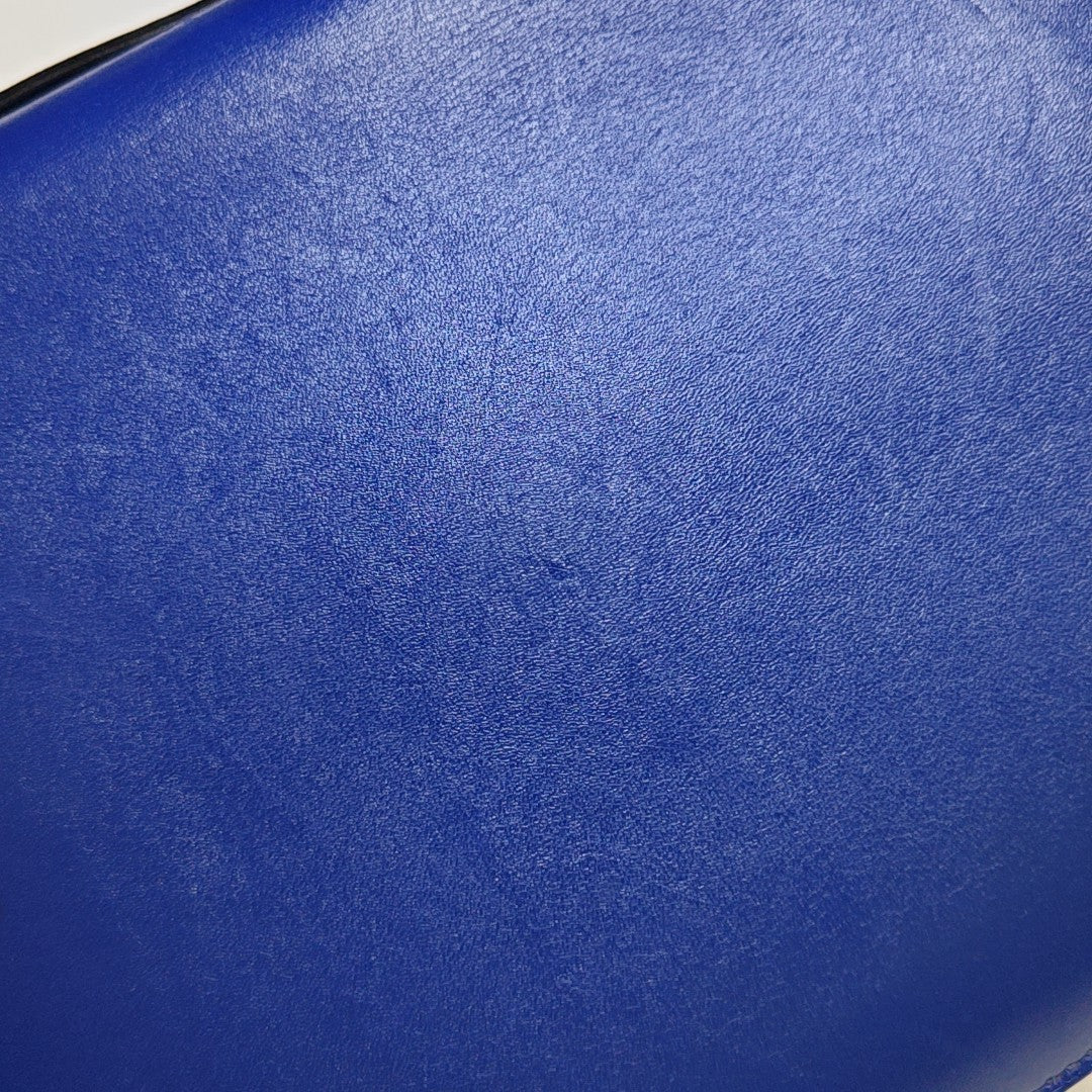 Constance 18 Swift Blue