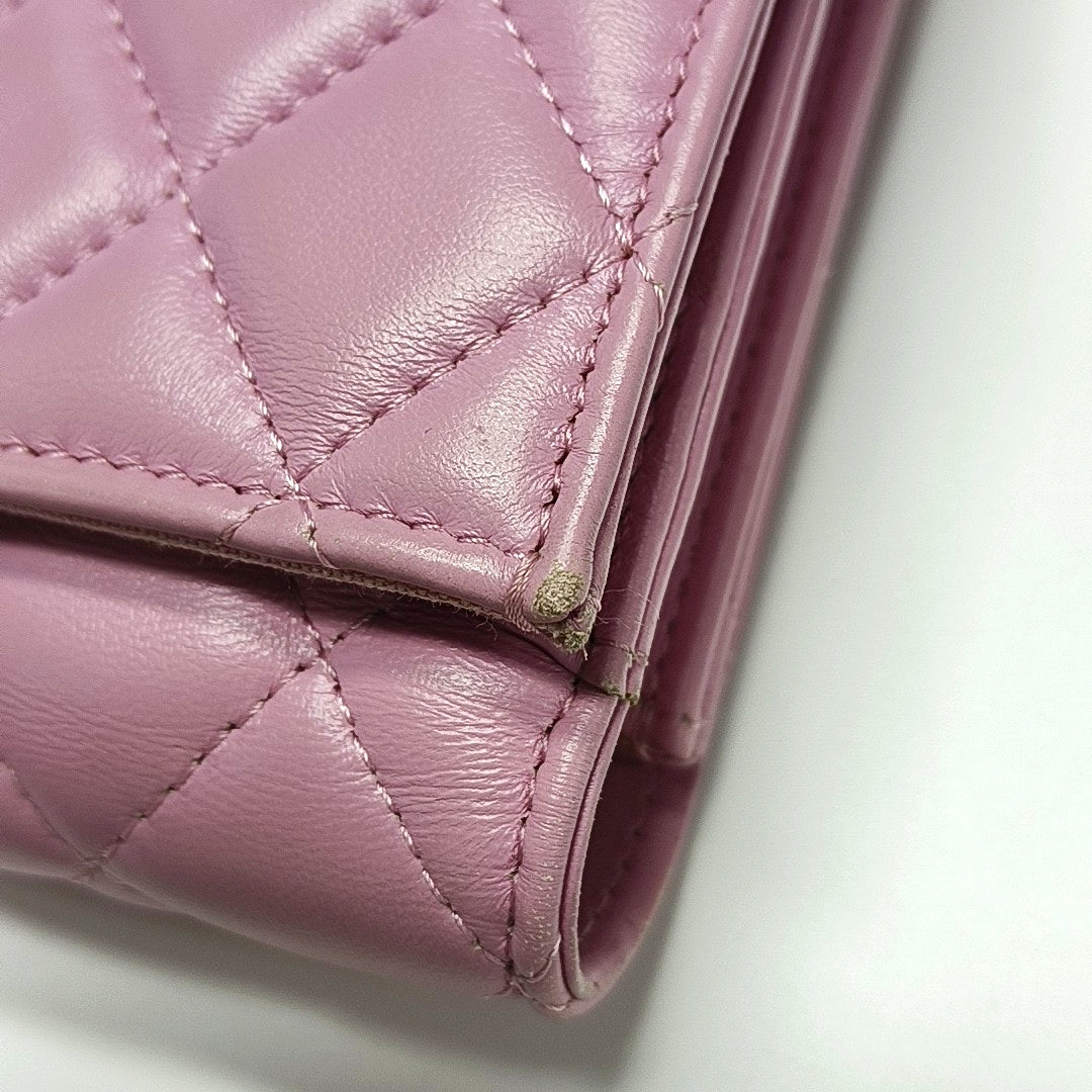Authenticated pre-owned  TRENDY CC Quilted Lambskin Pink - Shoulder Bag at Looply