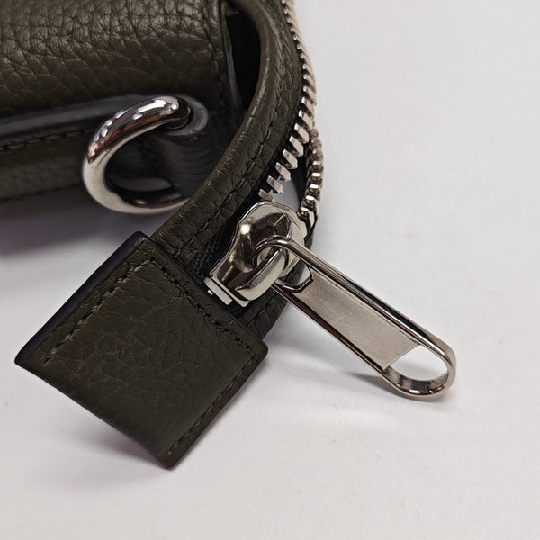 GG Messenger Medium Monogram Calfskin Green