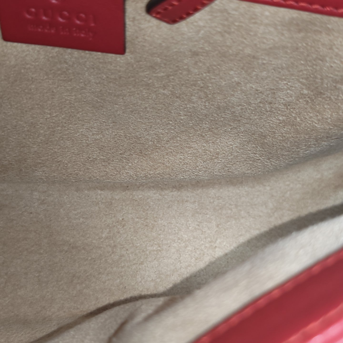 GG Marmont Medium Quilted Calfskin Red