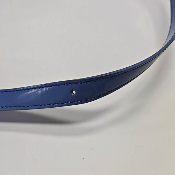 Authenticated pre-owned  CLASSIC BOX Medium Calfskin Blue - Shoulder Bag at Looply