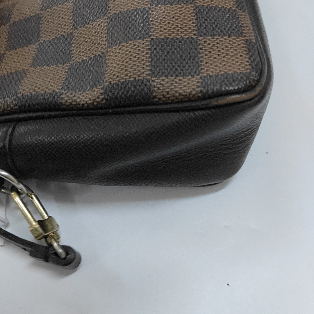 TROUSSE MAKE UP Damier Ebene Coated Canvas Brown