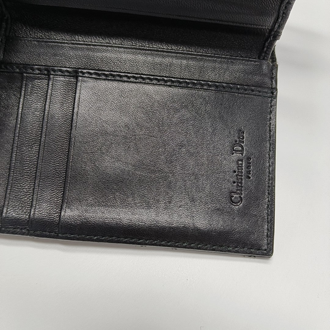 Cannage Patent Leather Wallet Black