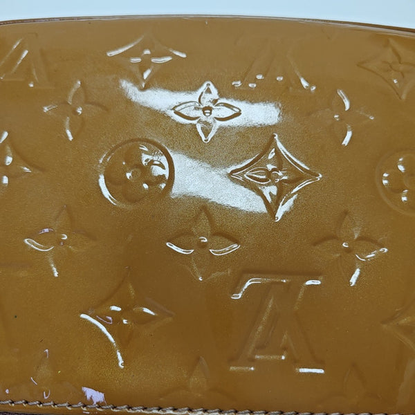 ACCESSOIRES GM Patent Leather Brown
