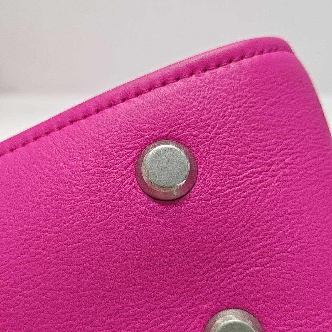 Triangle Small Calfskin Red