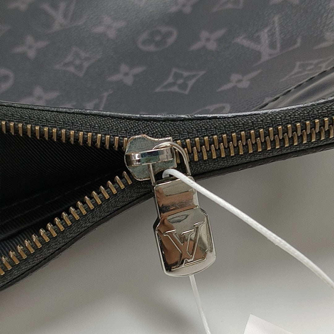 DISCOVERY Monogram Coated Canvas Gray