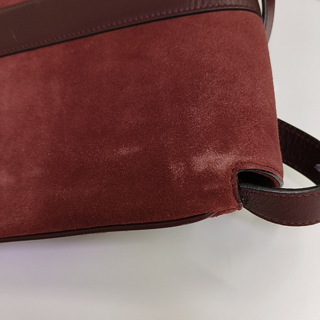 Arli Medium Suede Red