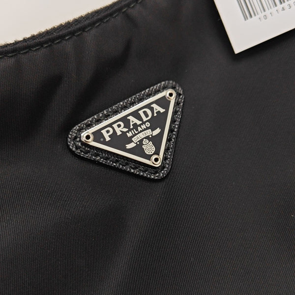 Re-Edition2005 Mini Nylon Black