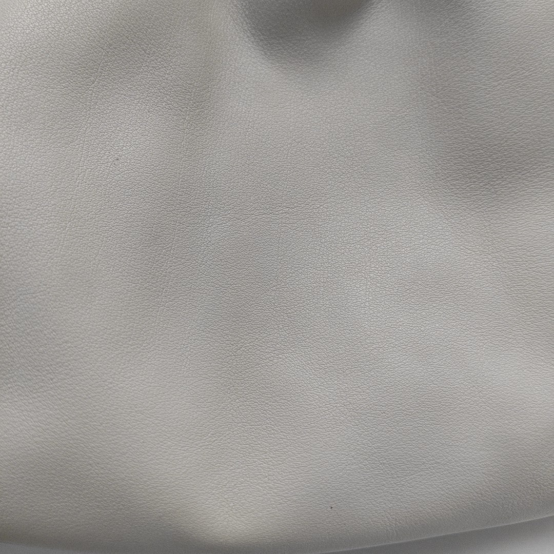 The Pouch Mini Lambskin White