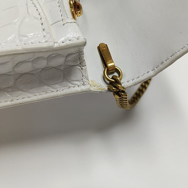 Hourglass Wallet On Chain Mini Calfskin White