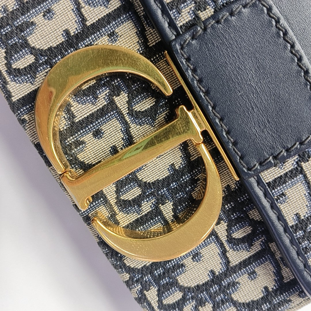 30 Montaigne Mini Oblique Canvas Blue