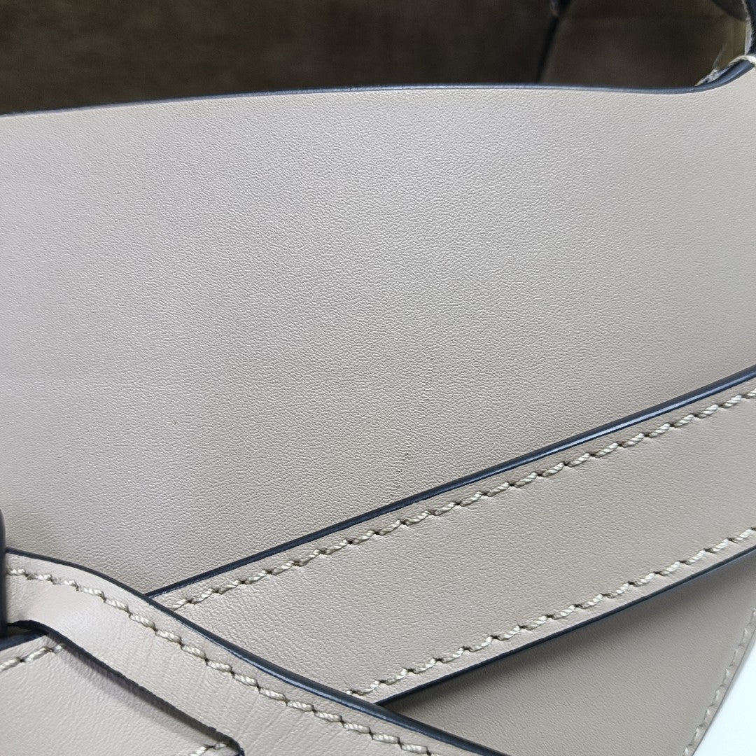 Gate Small Calfskin Beige