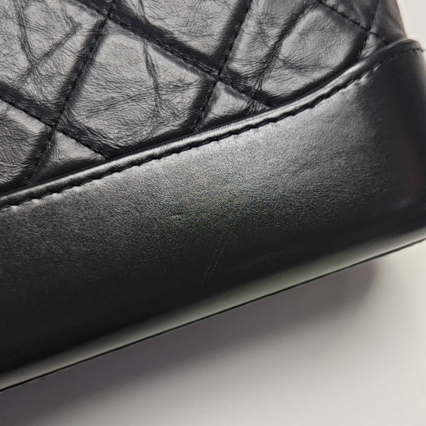 GABRIELLE Small Quilted Calfskin Gray