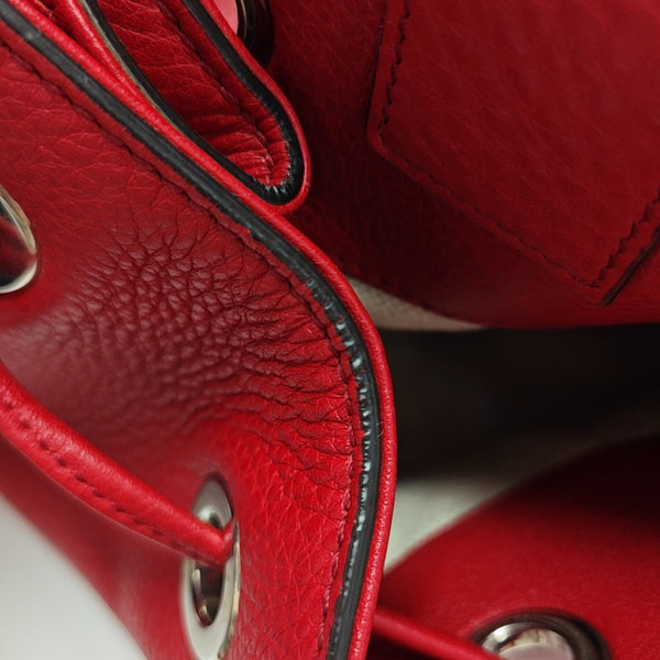 Soho Medium Calfskin Red