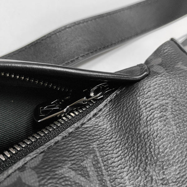 DISCOVERY Monogram Coated Canvas Black