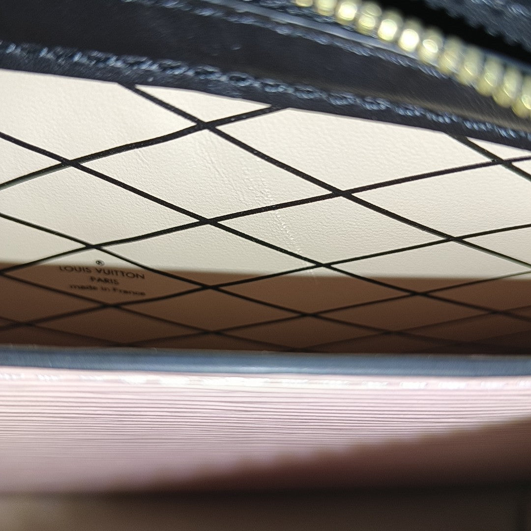 TRUNK Epi Pink