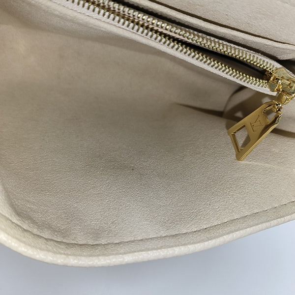 MADELEIN BB Calfskin Beige