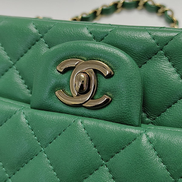 CLASSIC FLAP Mini Quilted Lambskin Green