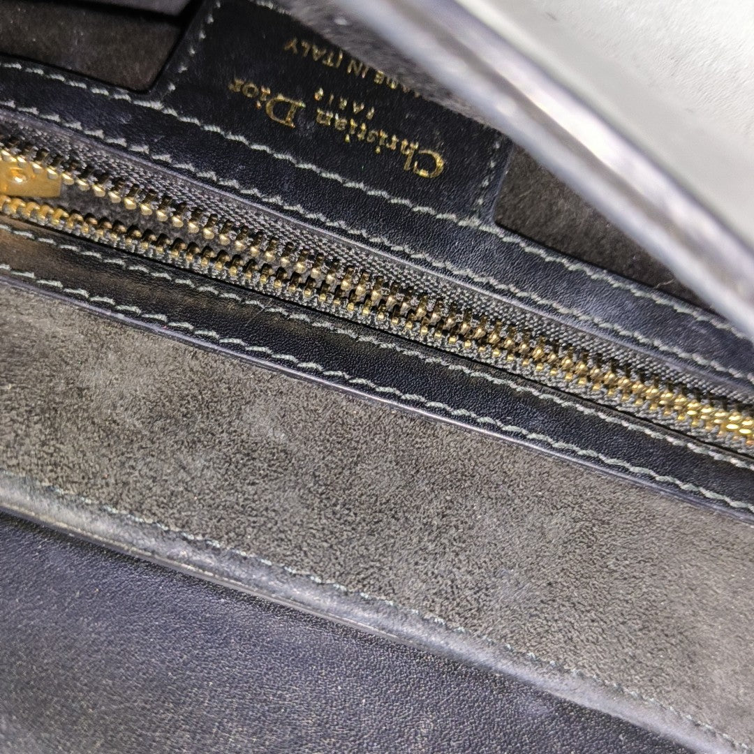 Saddle Small Calfskin Black