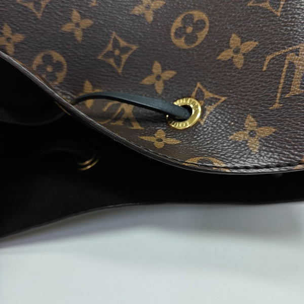 NÉONOÉ MM Monogram Coated Canvas Brown