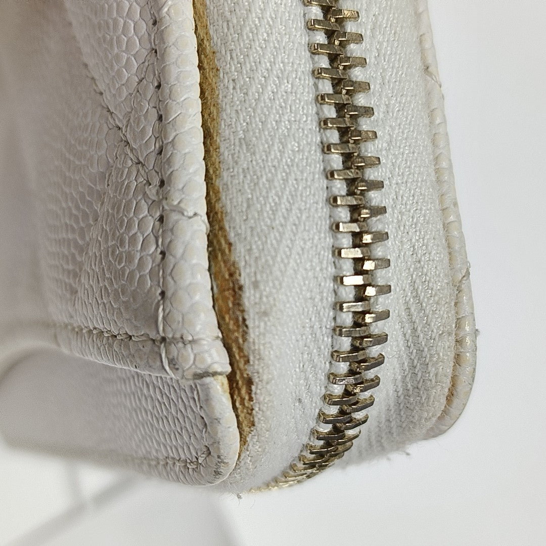 Quilted Grained Calfskin Card Holder White