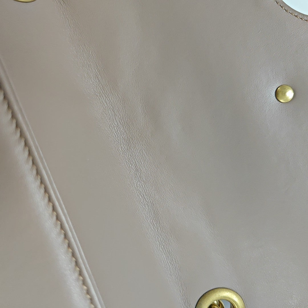 GG Marmont Medium Quilted Calfskin Gray