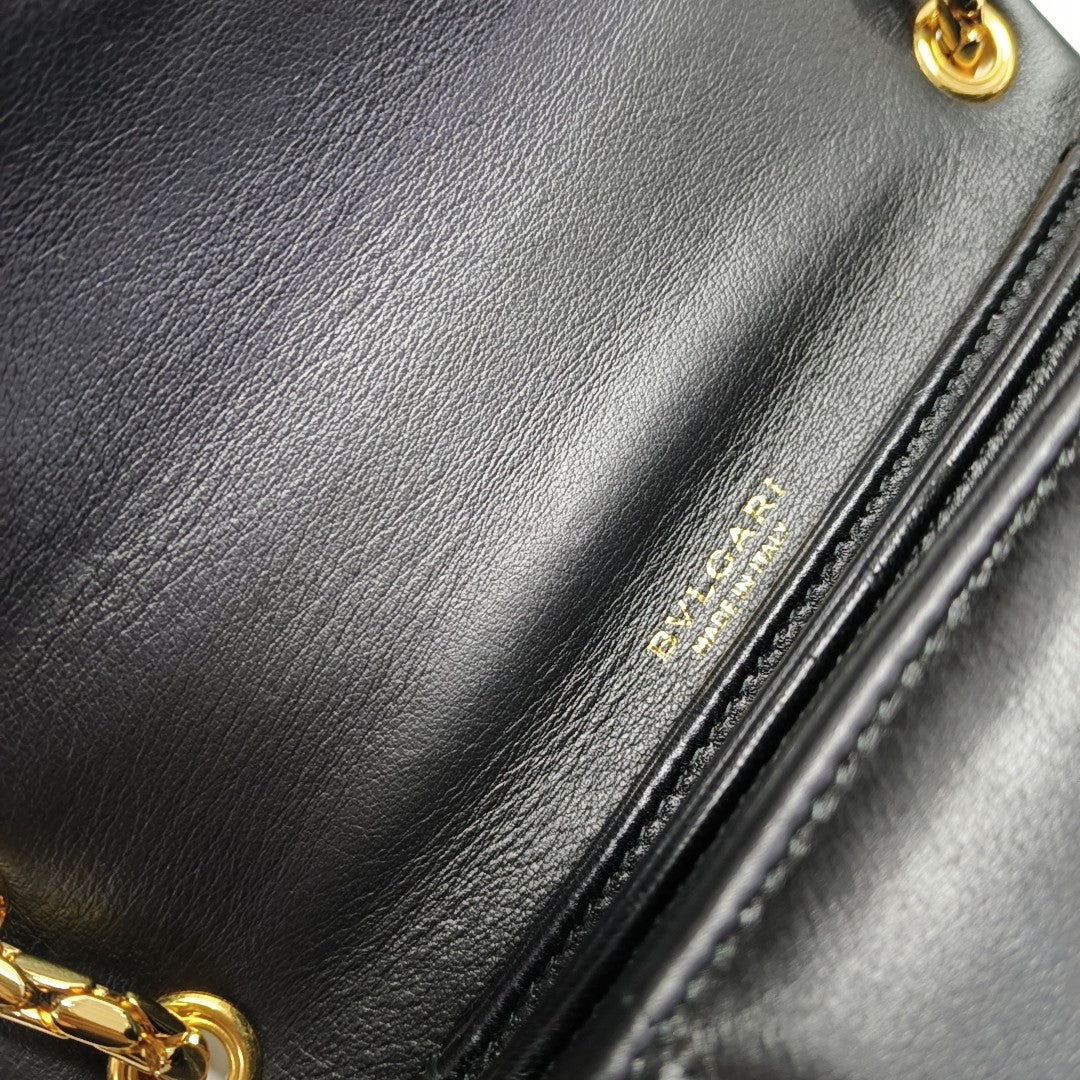 SERPENTI FOREVER Quilted Calfskin Black