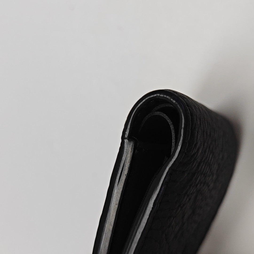 VICTORINE Calfskin Black Wallet