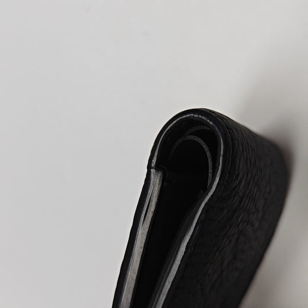 VICTORINE Calfskin Black Wallet