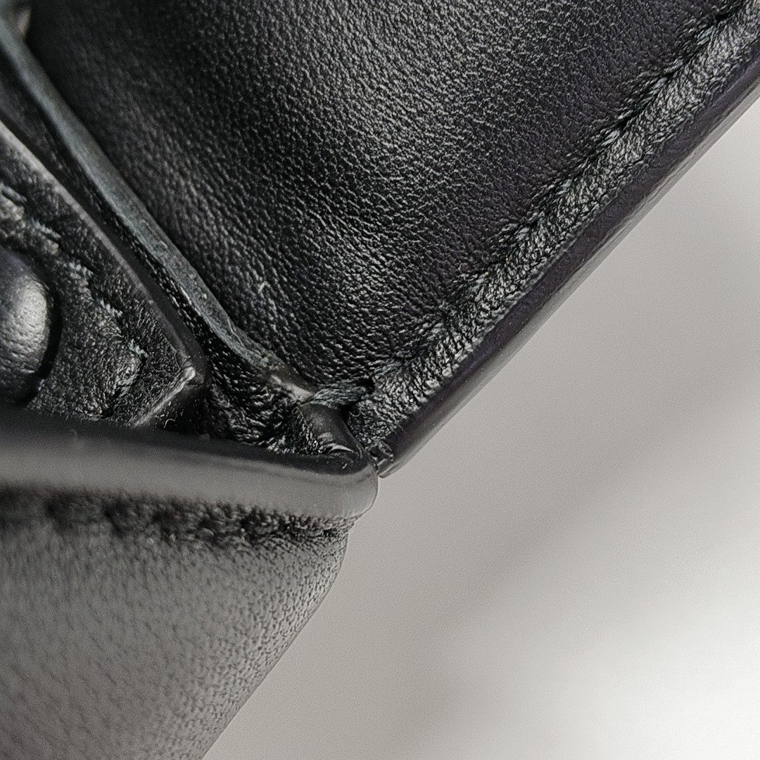 Cassette Mini Lambskin Black