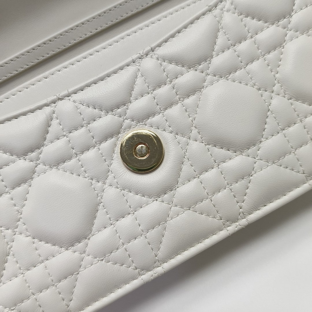 Lady Dior Small Cannage Lambskin White