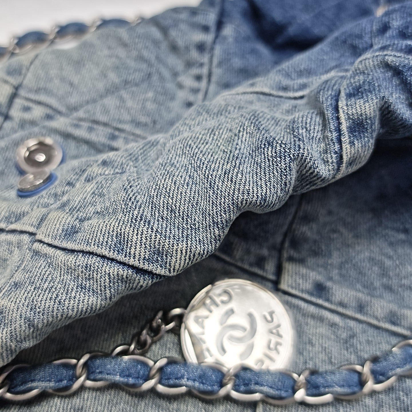 CHANEL 22 Medium Quilted Denim Blue