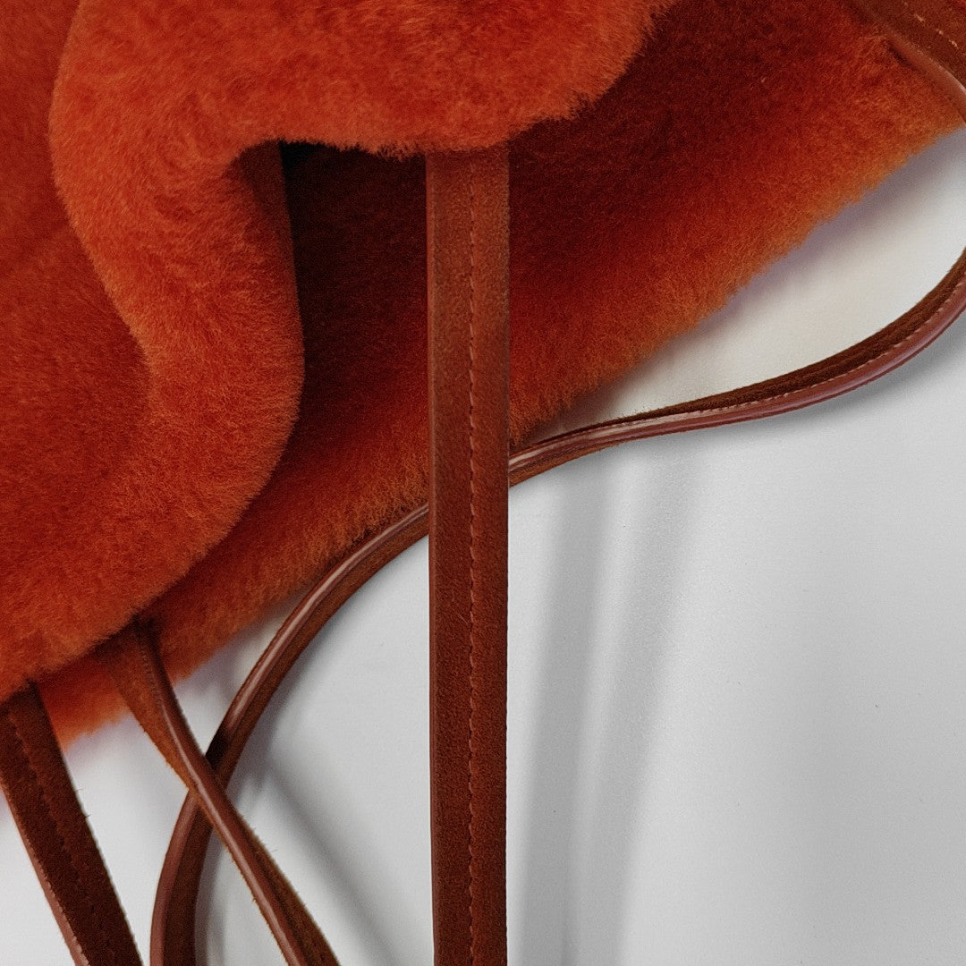 Fur Orange