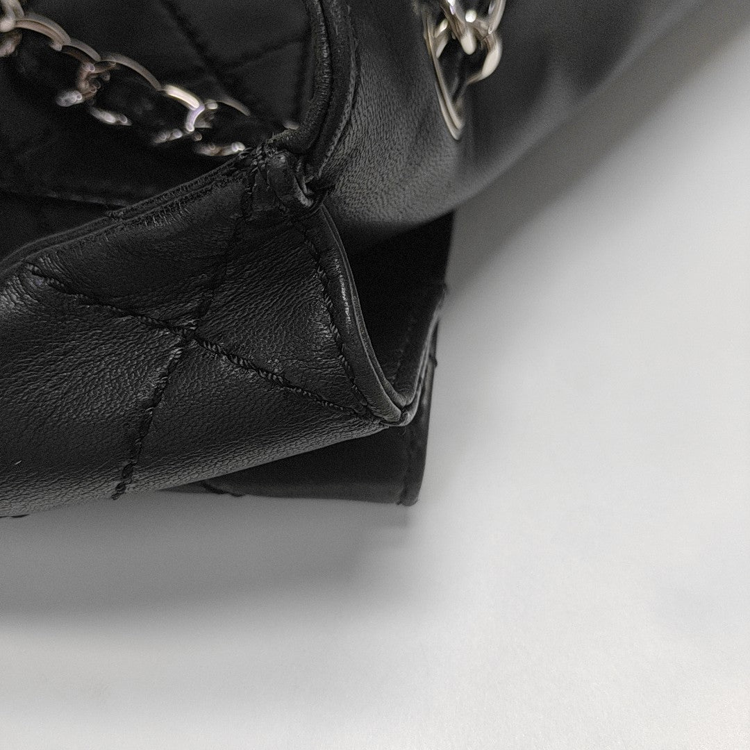 Quilted Lambskin Shoulder Bag Black