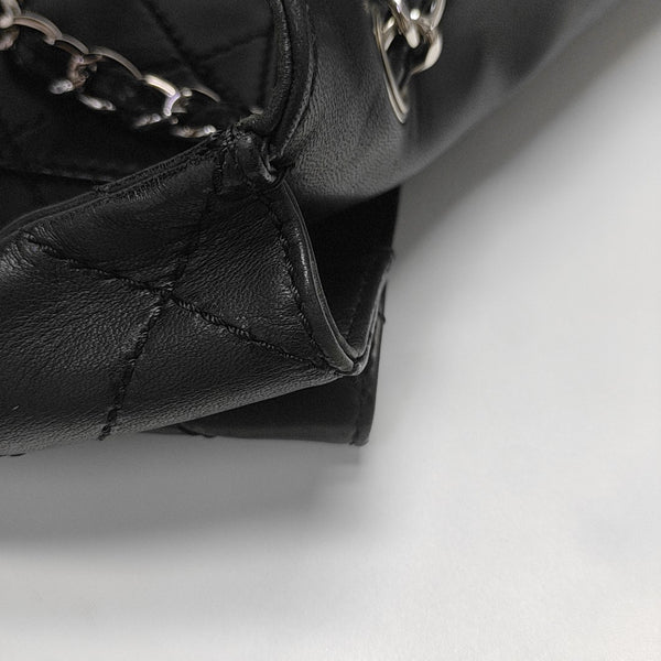 Quilted Lambskin Shoulder Bag Black