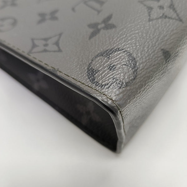 Pochette Voyag MM Monogram Coated Canvas Gray