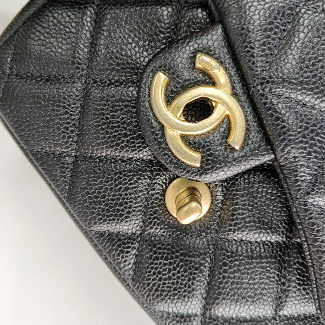 CLASSIC FLAP Mini Quilted Grained Calfskin Black