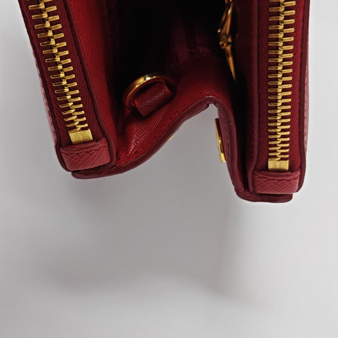 Galleria Large Saffiano Calfskin Red