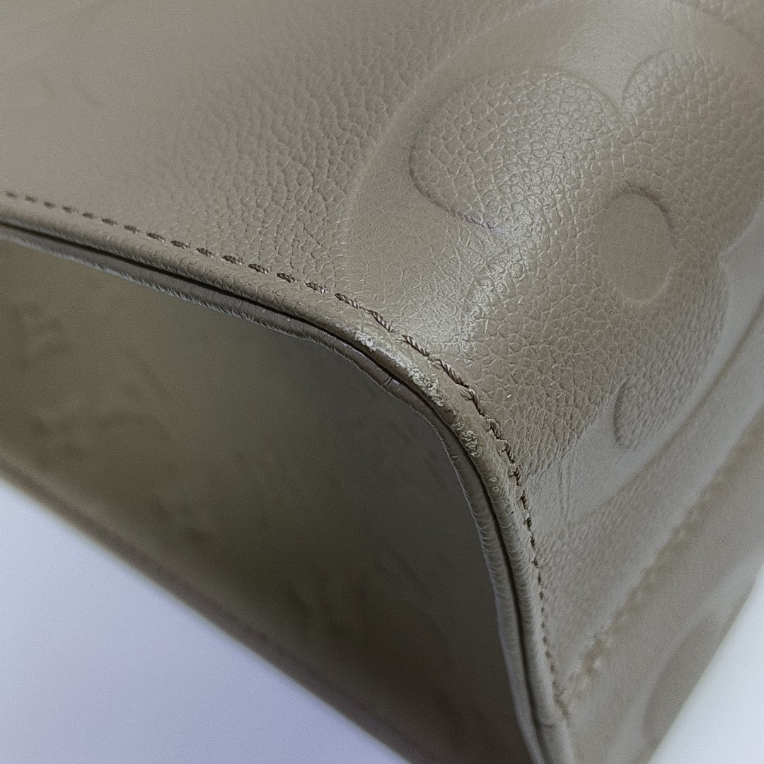 ONTHEGO MM Monogram Calfskin Gray