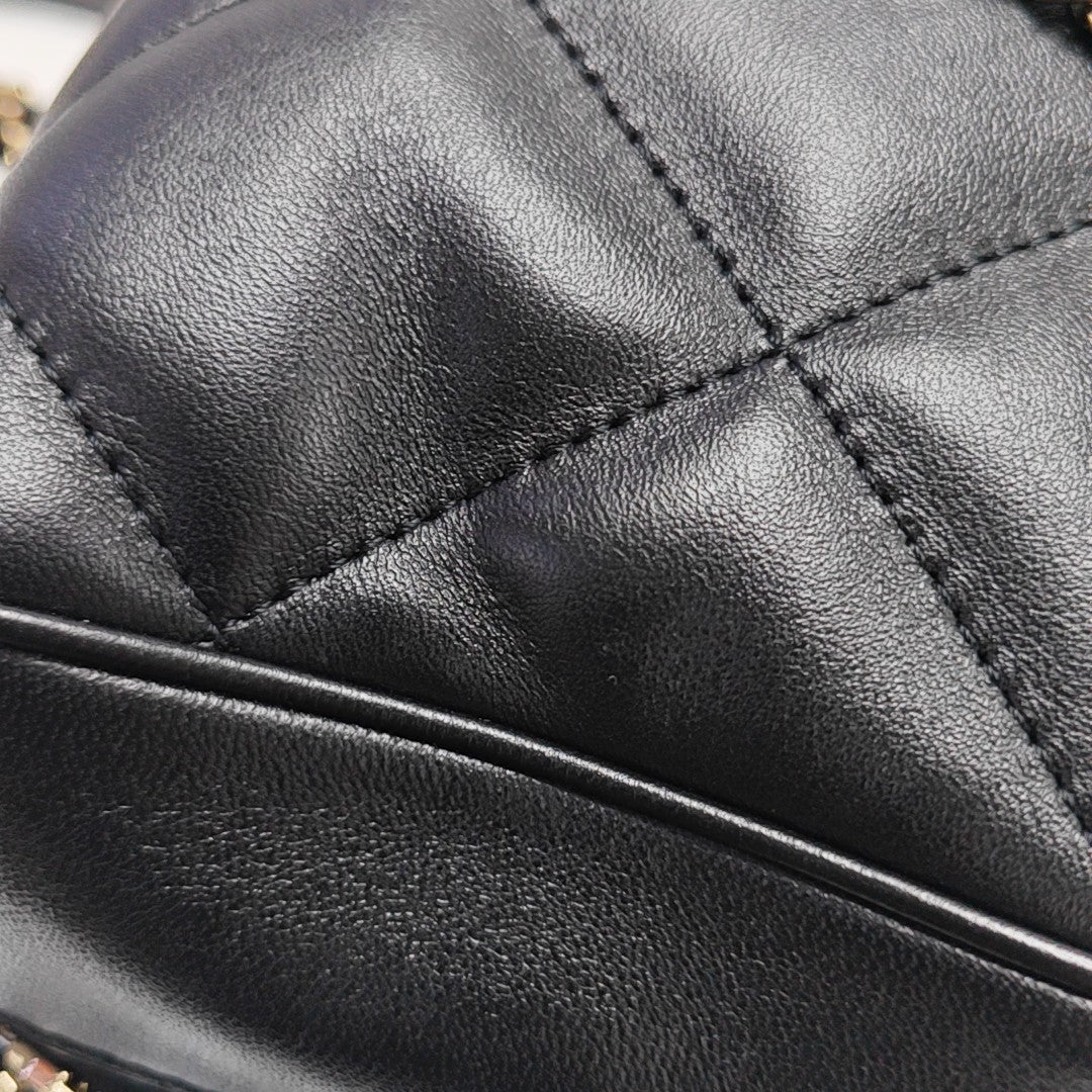 Quilted Lambskin Shoulder Bag Black