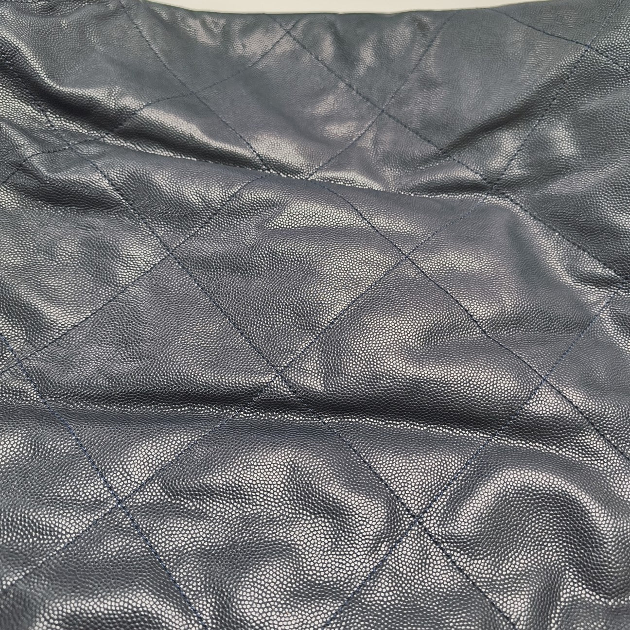 CHANEL 22 Large Quilted Grained Calfskin Blue