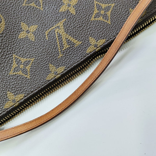 ACCESSOIRES Monogram Coated Canvas Brown