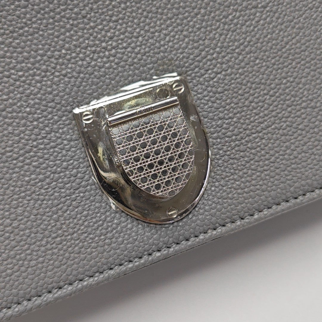 Diorama Medium Cannage Calfskin Gray